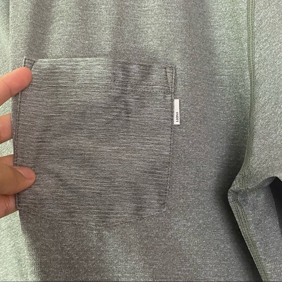 Vuori 2XL ARMY HEATHER GREEN Short Sleeve Tradewind Performance Tee T-Shirt - Picture 9 of 9